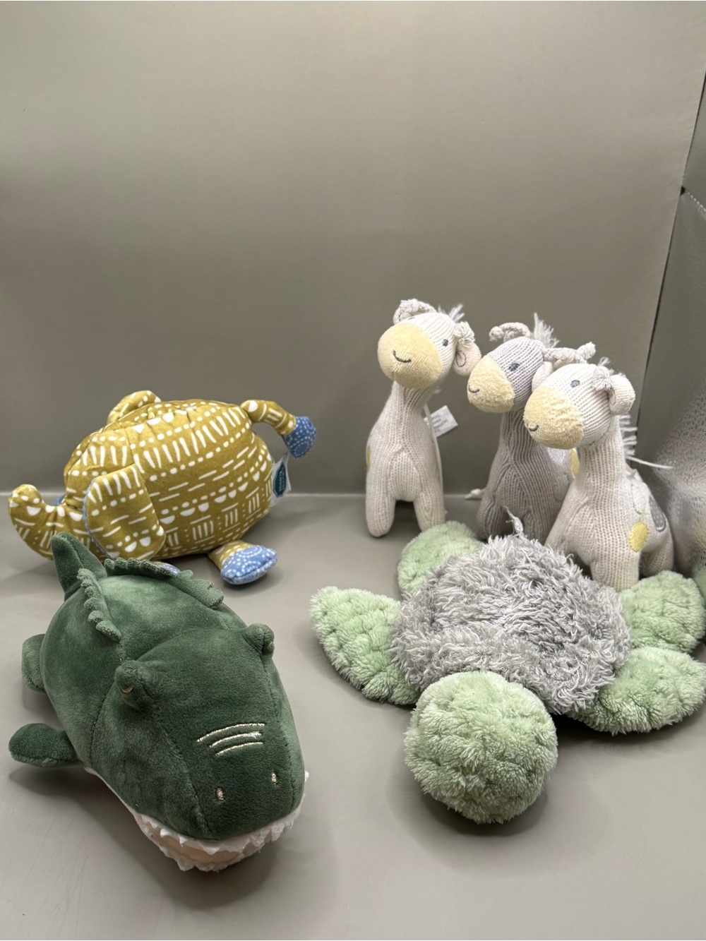 Baby Sensory Crib Toy Lot Mary Meyer, Liv Heart, Crochet Toys and Crinkle Turtle